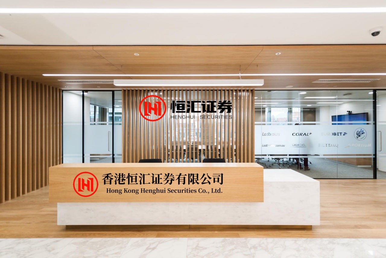 信富网 鲁泰A(000726SZ)发预增，预计上半年归母净利润33亿元至37亿元，同比增长9462%至11821%